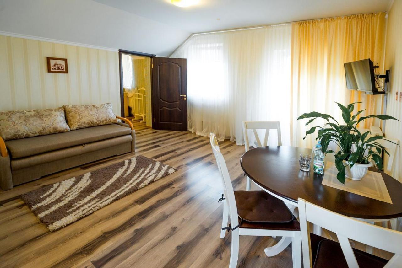 Guest House Shale วินนิตซา ภายนอก รูปภาพ