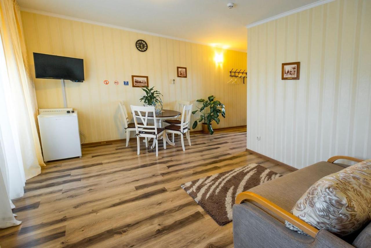 Guest House Shale วินนิตซา ภายนอก รูปภาพ